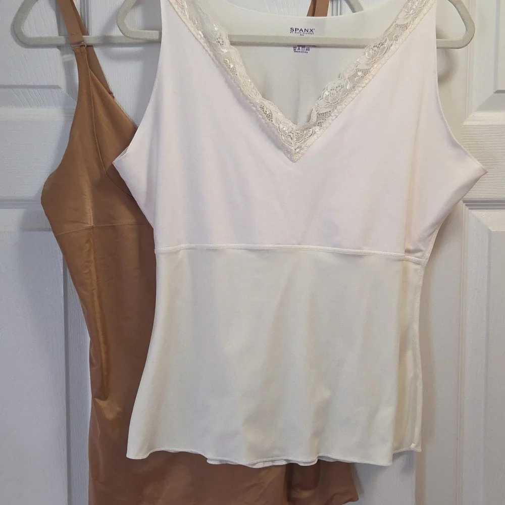 SPANX Cream And Sonic Slimmers Tan Shapewear Bundle